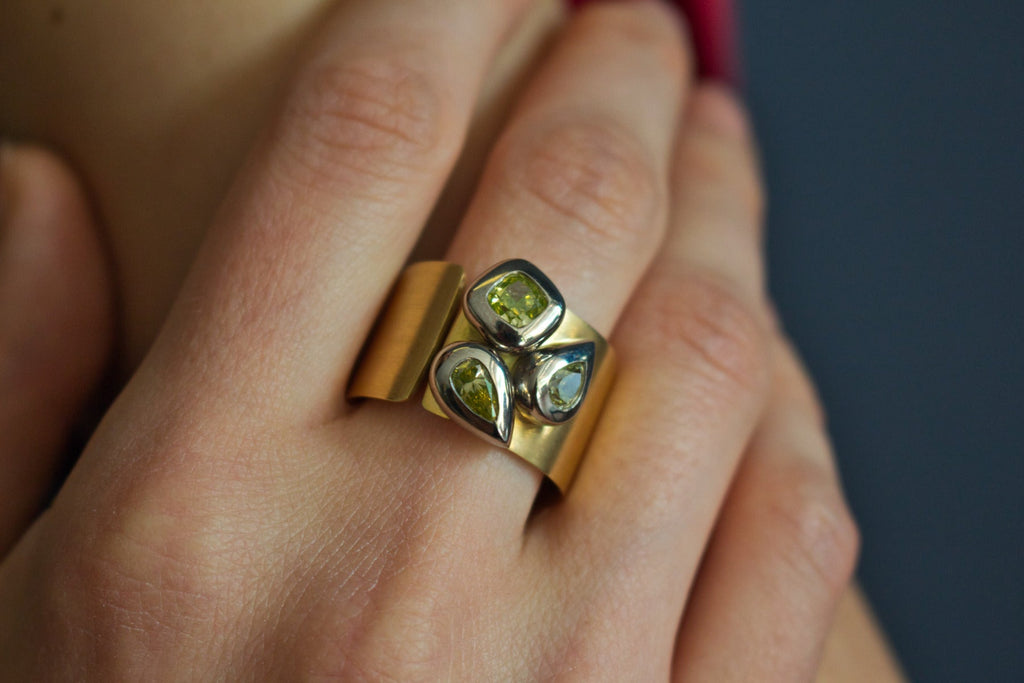 Ring mit gelben Diamanten - Goldschmiedekunst Hein