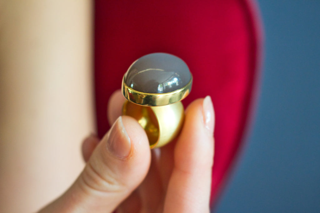 Ring Mondstein - Goldschmiedekunst Hein