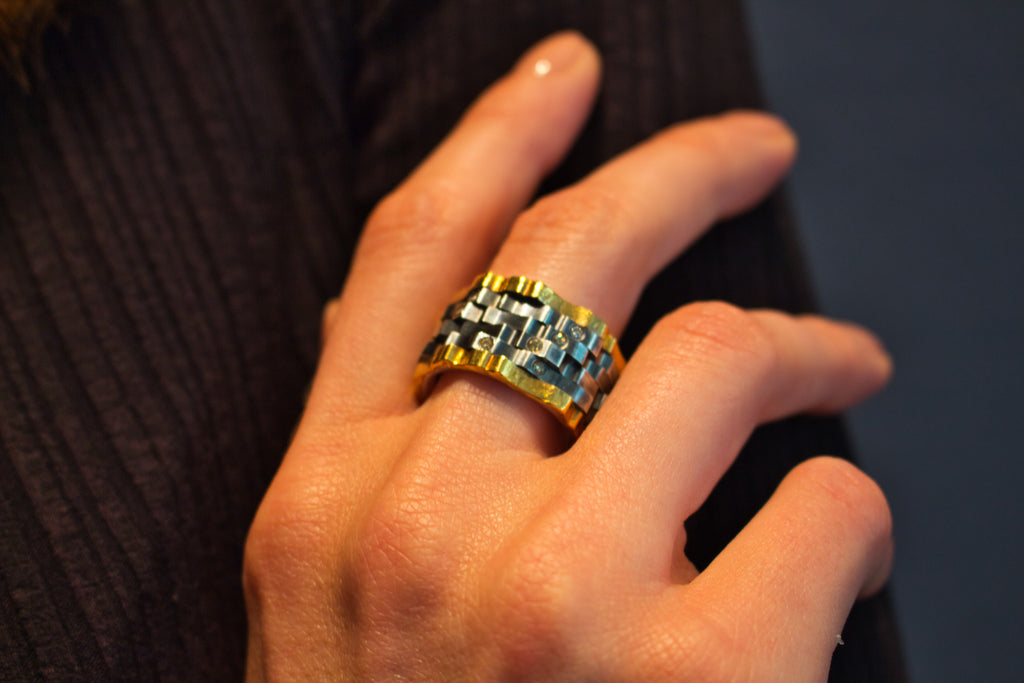Ring "Rätsel" - Goldschmiedekunst Hein